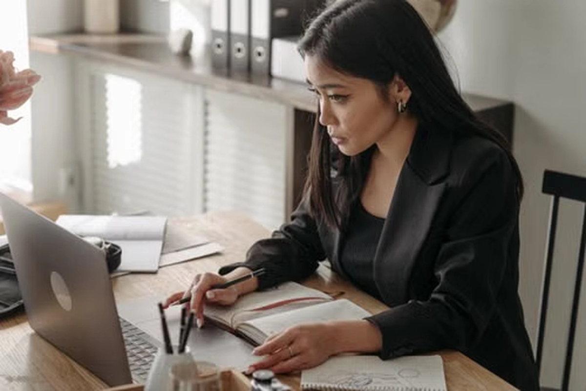 How to Write a Cold Email That Gets Replies