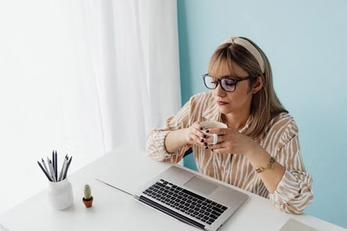 Best Time to Send Cold Emails (And Why It Matters Less Than You Think)