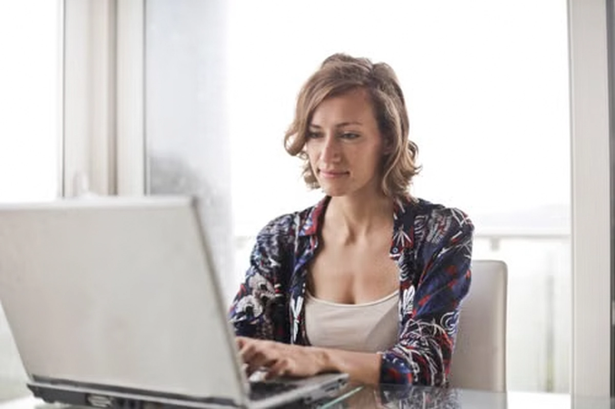 How to Follow Up on a Cold Email Without Sounding Pushy